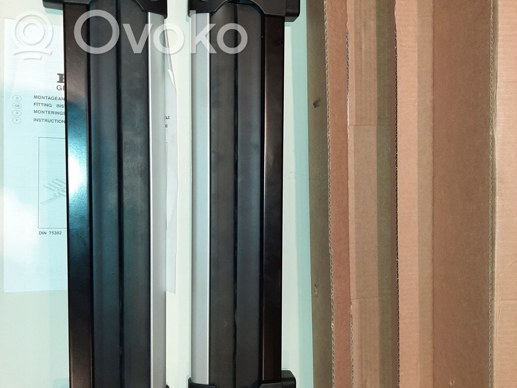 Honda CR-V Barre trasversali porta tutto su “corna” 