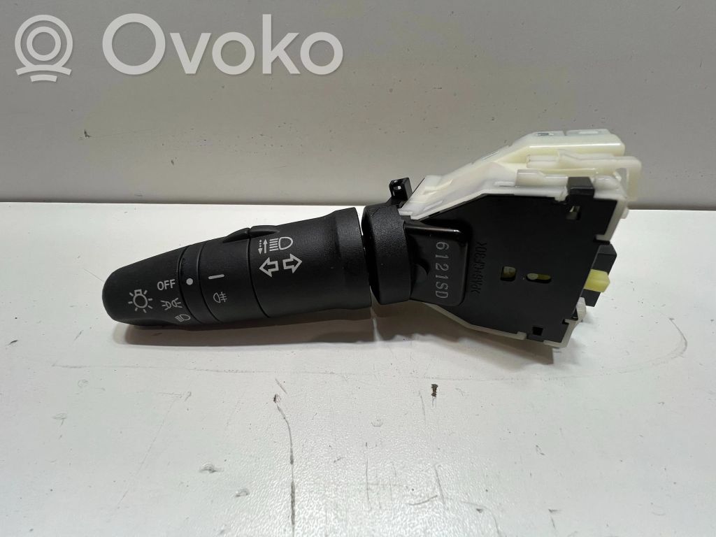 Nissan Note (E11) Indicator stalk 