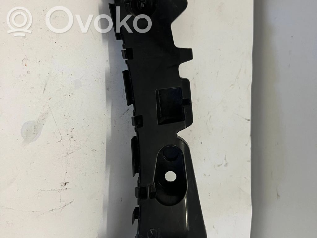 Rear bumper mounting bracket   DB5J502J1