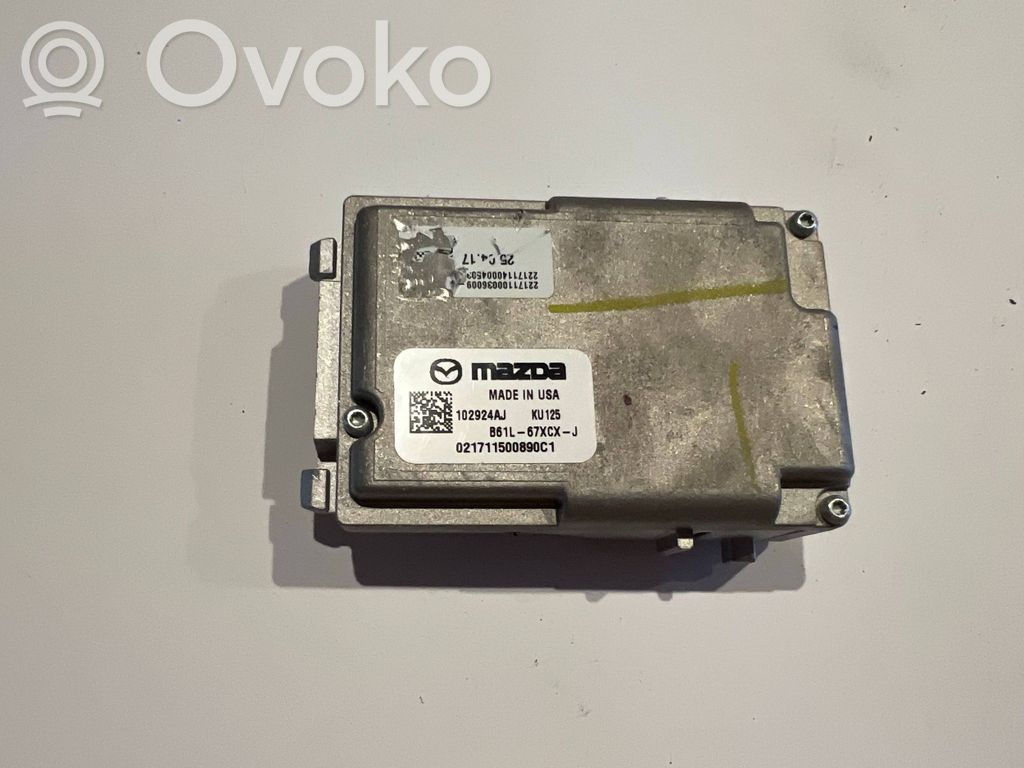 Mazda 3 III Windshield/windscreen camera 