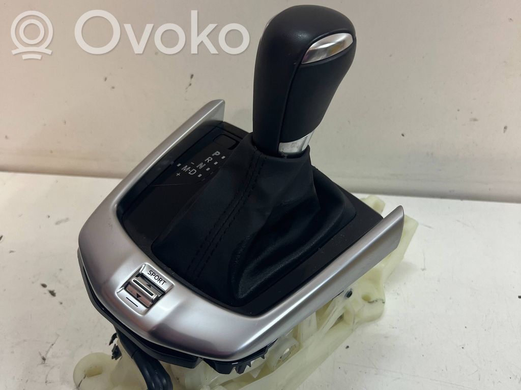Mazda 2 Gear shifter/selector 