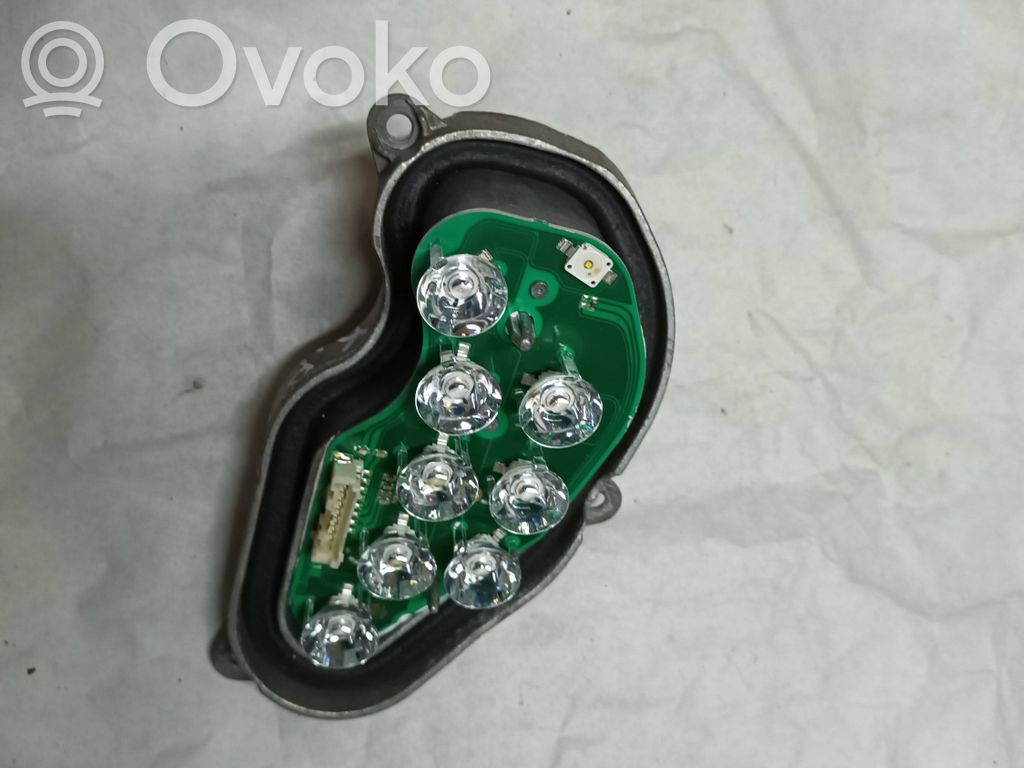 Front indicator light