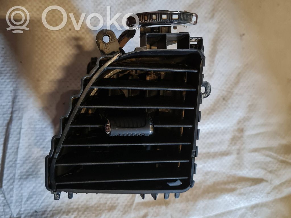 Centrinės oro grotelės   6EC06TRMAB