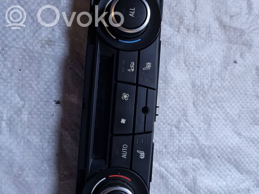 BMW 3 E92 E93 Climate control unit 