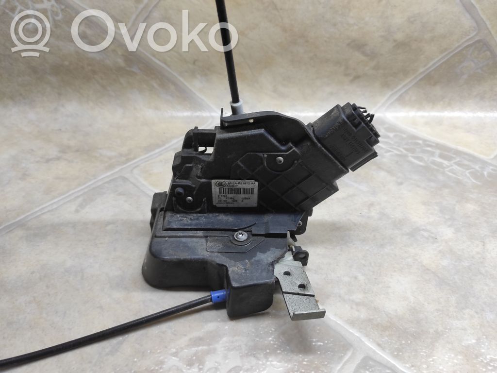 Ford Mondeo MK IV Priekšpusē slēdzene 
