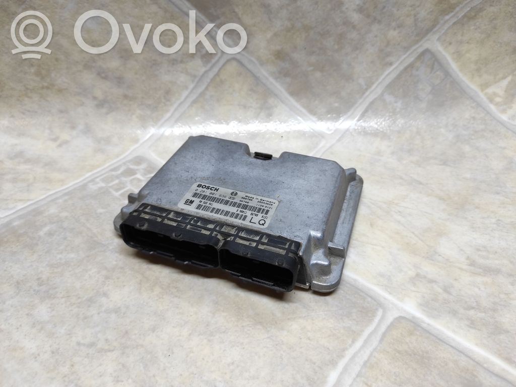 Opel Omega B2 Engine control unit/module 