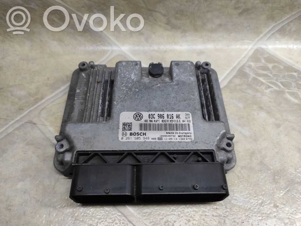 Skoda Octavia Mk2 (1Z) Engine control unit/module 