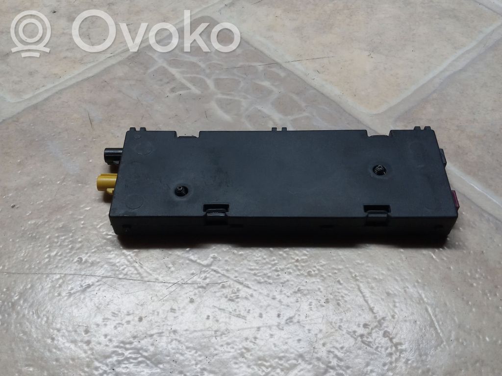 Antenos stiprintuvas   6958900