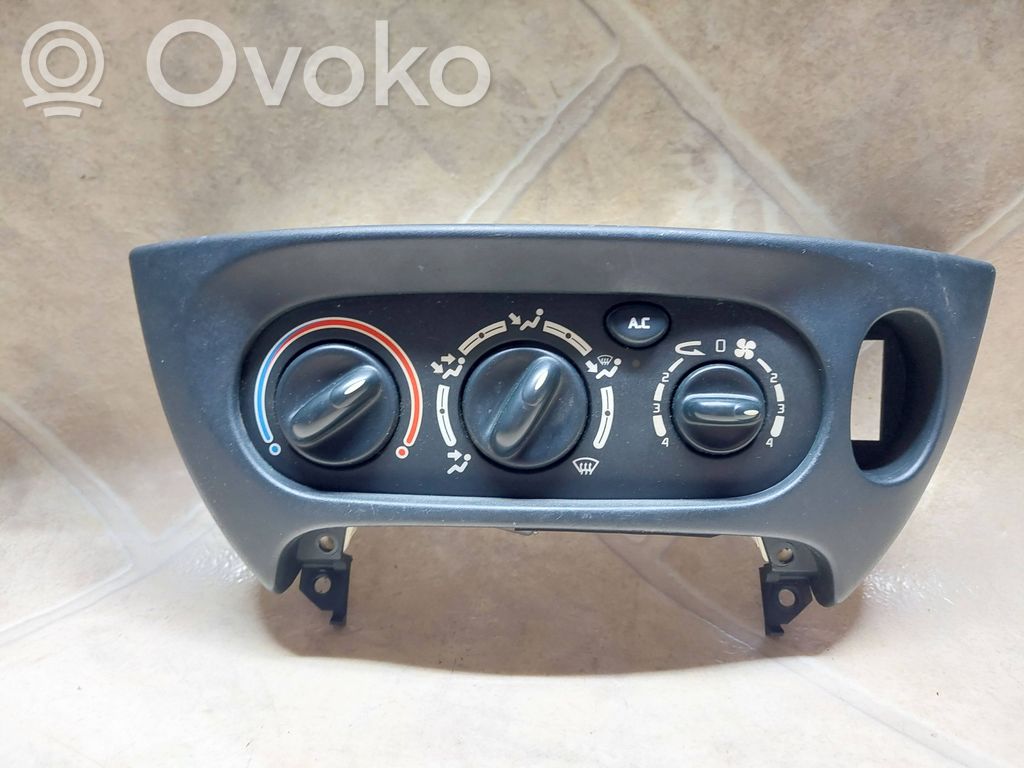 Climate control unit   657120