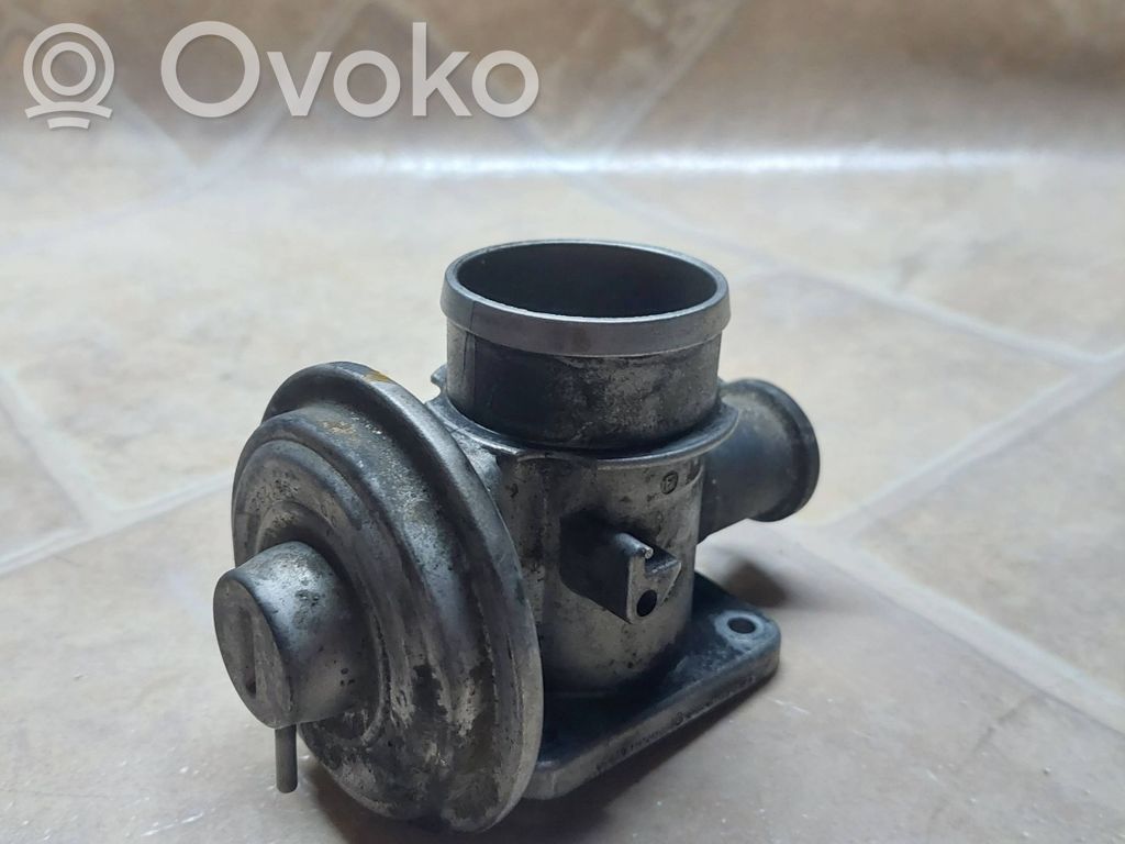 BMW 5 E39 EGR vārsts 
