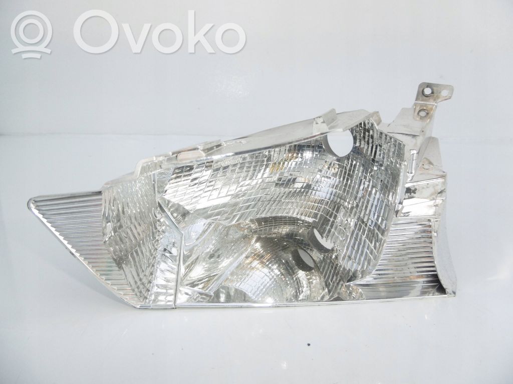 Headlight part   W3953