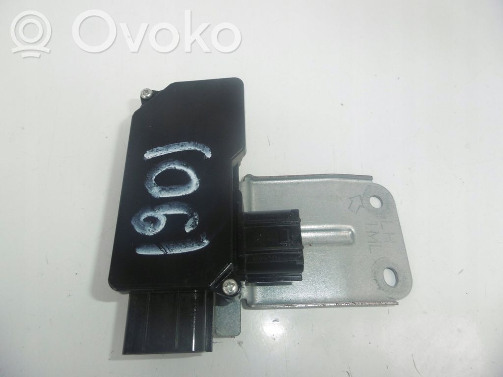 Infiniti Q70 Y51 Door control unit/module 