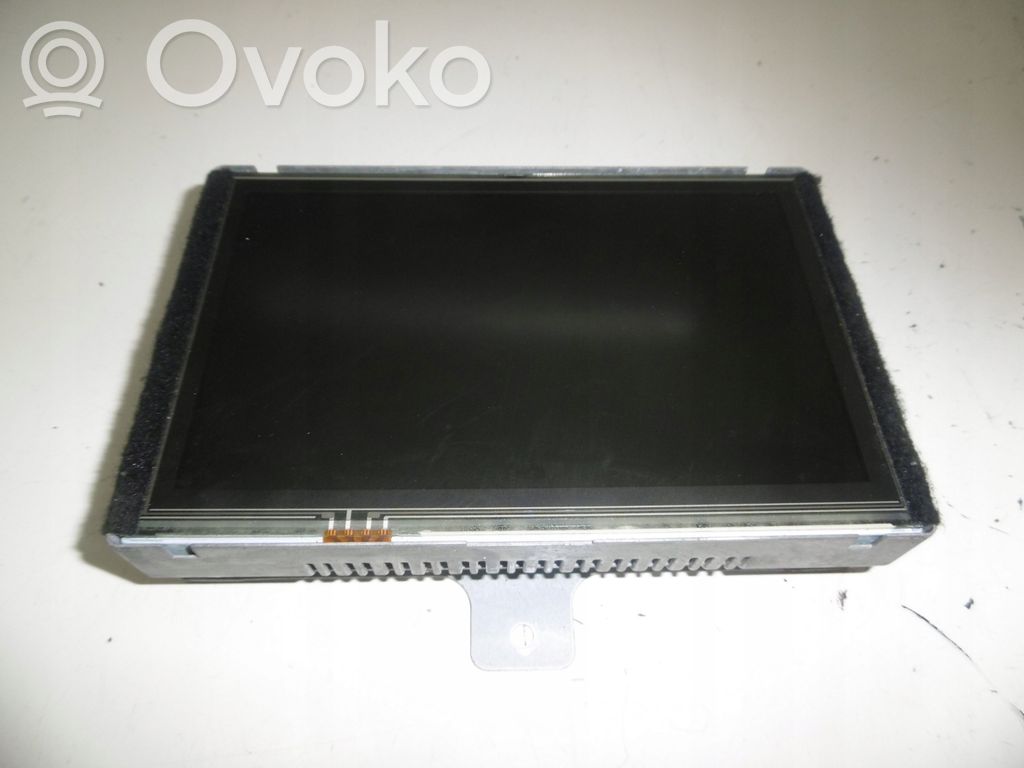 Infiniti FX Radio/CD/DVD/GPS head unit 