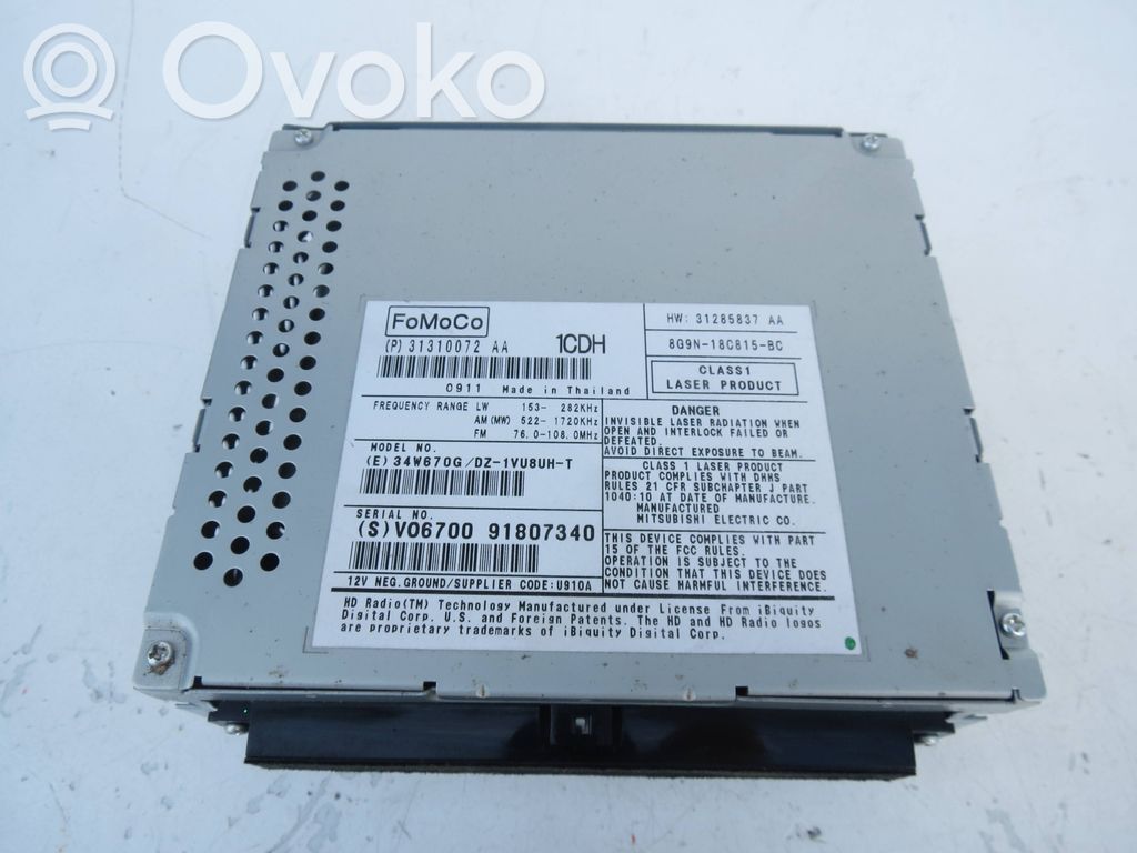 Panel / Radioodtwarzacz CD/DVD/GPS   31310072,91807340,31285837AA,8G9N18C815BC