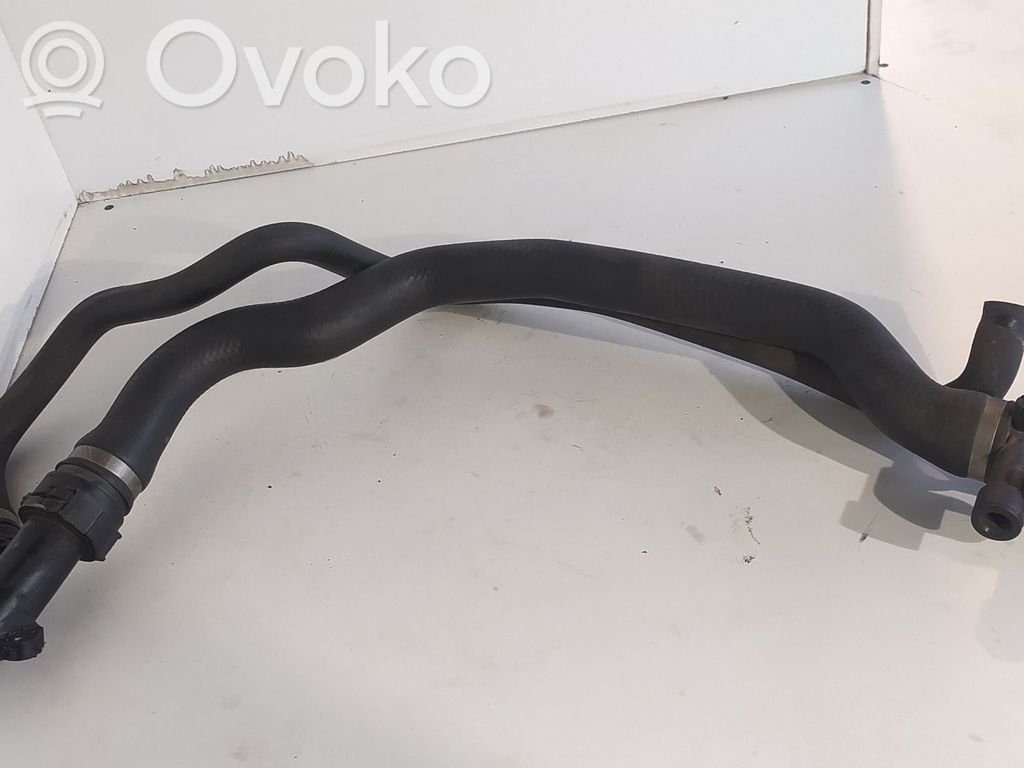 BMW 3 E46 Engine coolant pipe/hose 