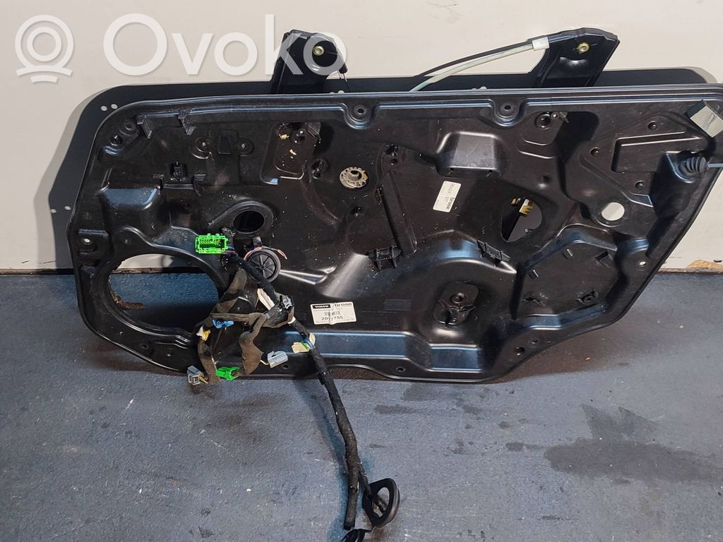 Volvo XC60 Meccanismo di sollevamento del finestrino anteriore senza motorino 