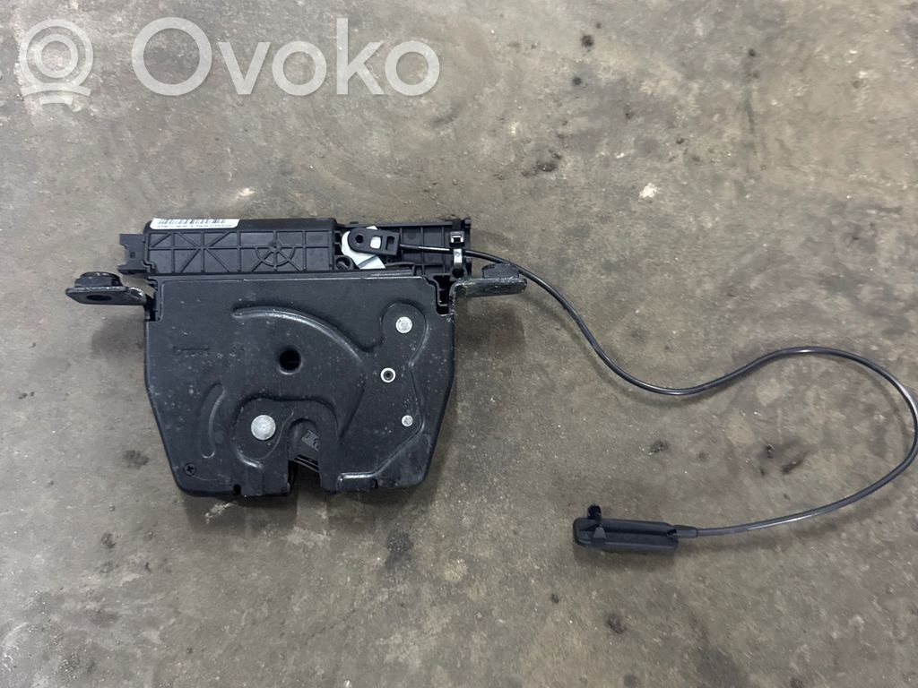 Tailgate/trunk/boot lock/catch/latch   912781