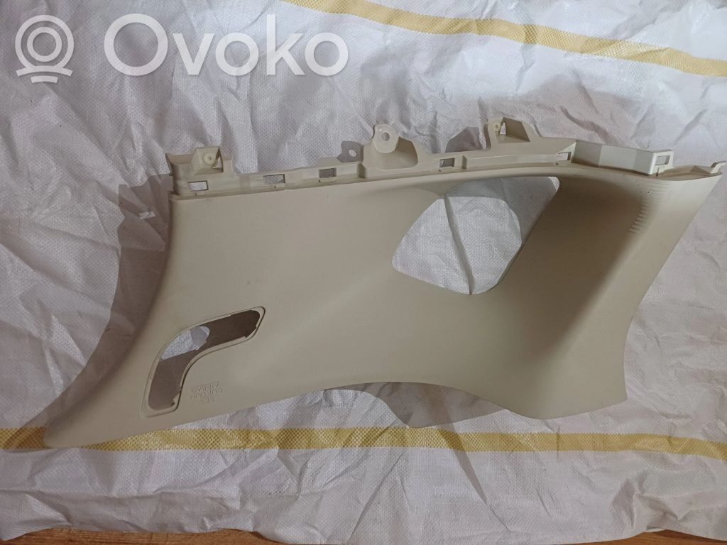 Lexus CT 200H Moldura superior lateral del asiento trasero 