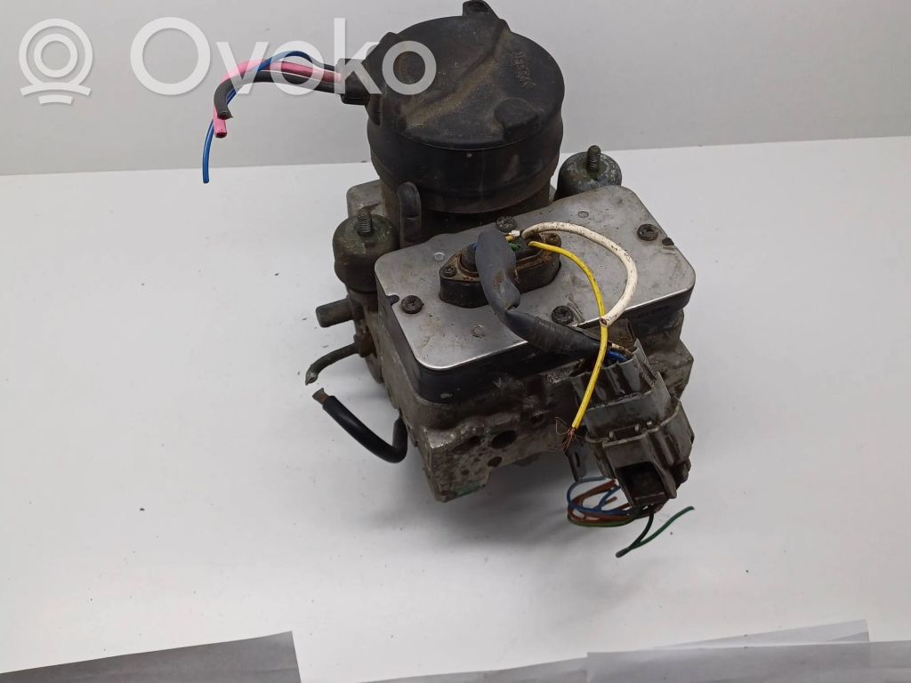 Bomba de ABS   4461012140,7F27AW093