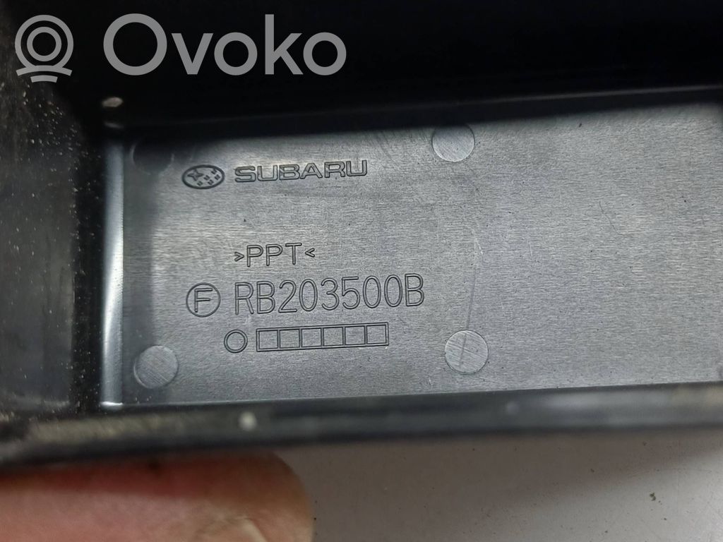 Subaru Outback Couvercle de boîte à fusibles 