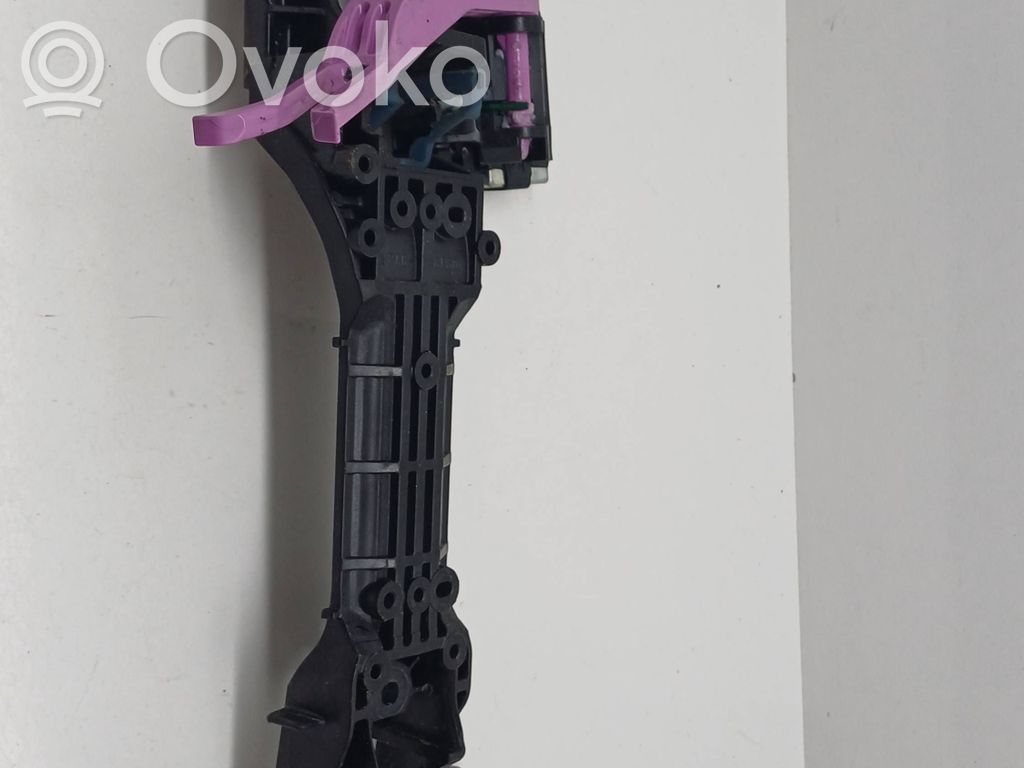 Klamka zewnętrzna drzwi tylnych   RL1