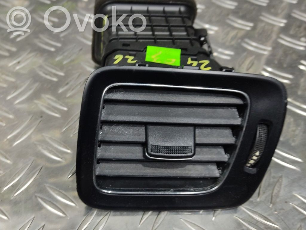 KIA Ceed Dashboard side air vent grill/cover trim 