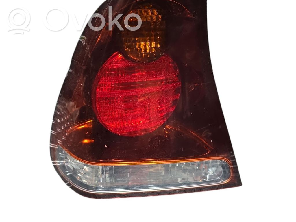 BMW 3 E46 Galinis žibintas kėbule 