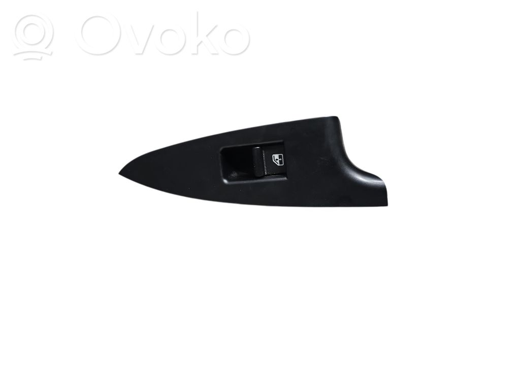 Alfa Romeo Giulietta Electric window control switch 