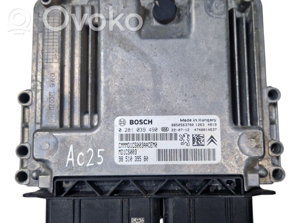 Peugeot 208 II Engine control unit/module 