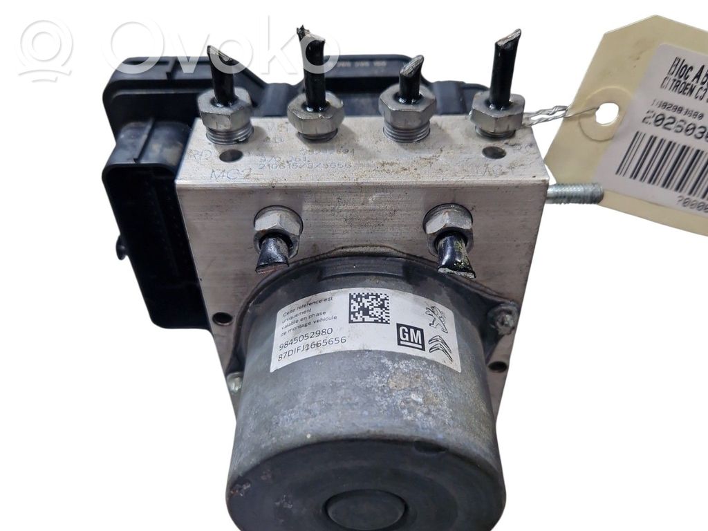 ABS-pumppu   1682883680
