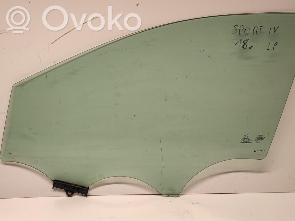 KIA Sportage Front windscreen/windshield window 
