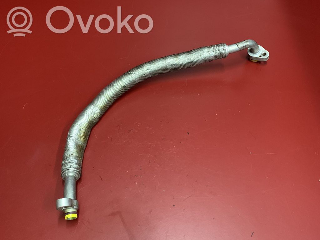 BMW X5 E70 Ilmastointilaitteen putki (A/C) 