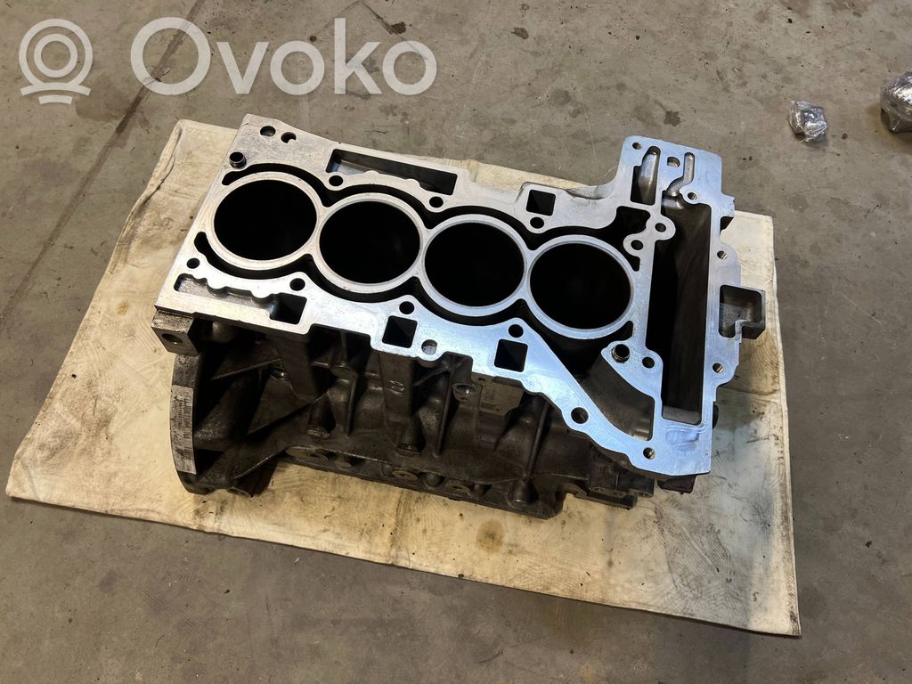 BMW X3 F25 Blokas 