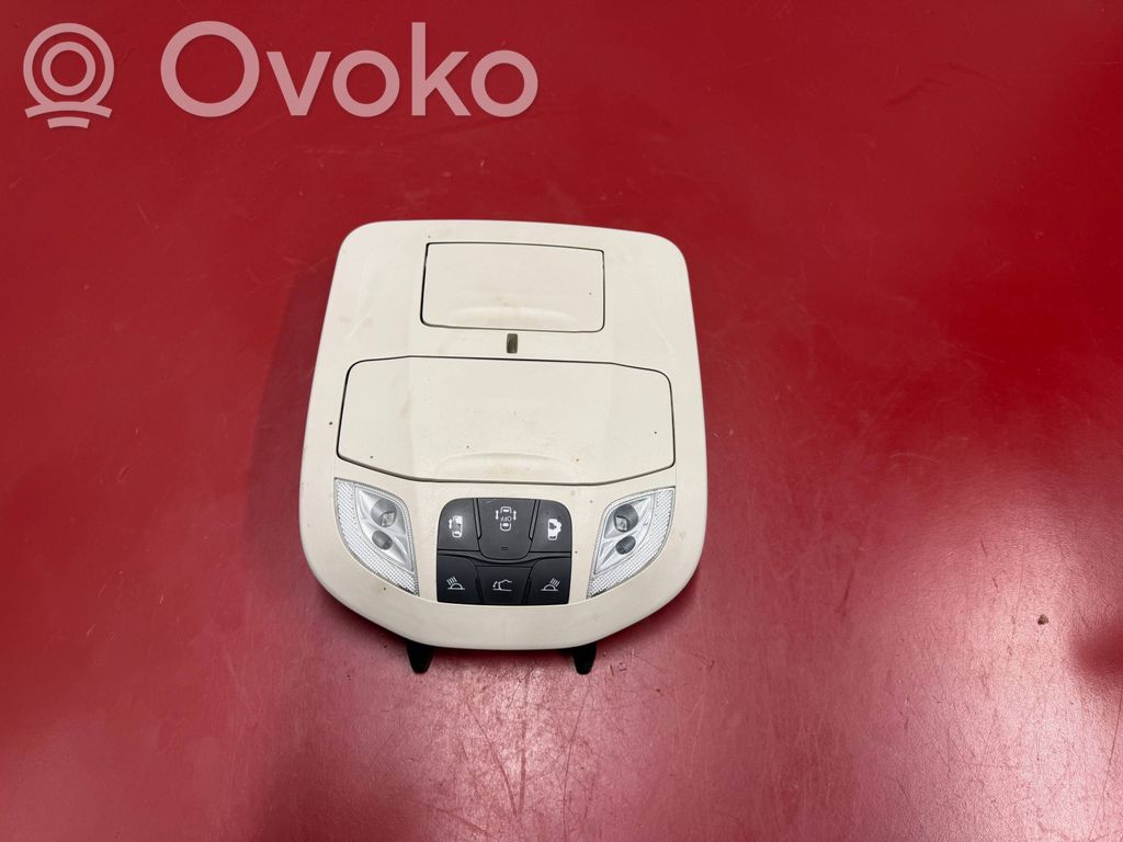 Chrysler Pacifica Front seat light 