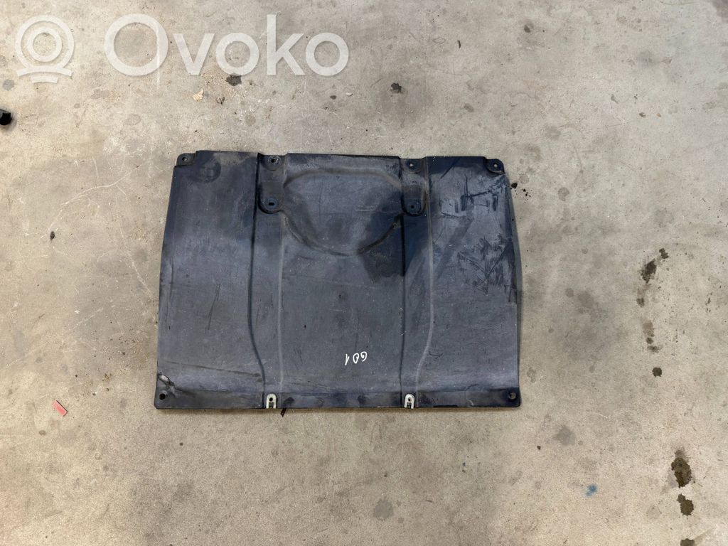 BMW X3 G01 Engine splash shield/under tray 