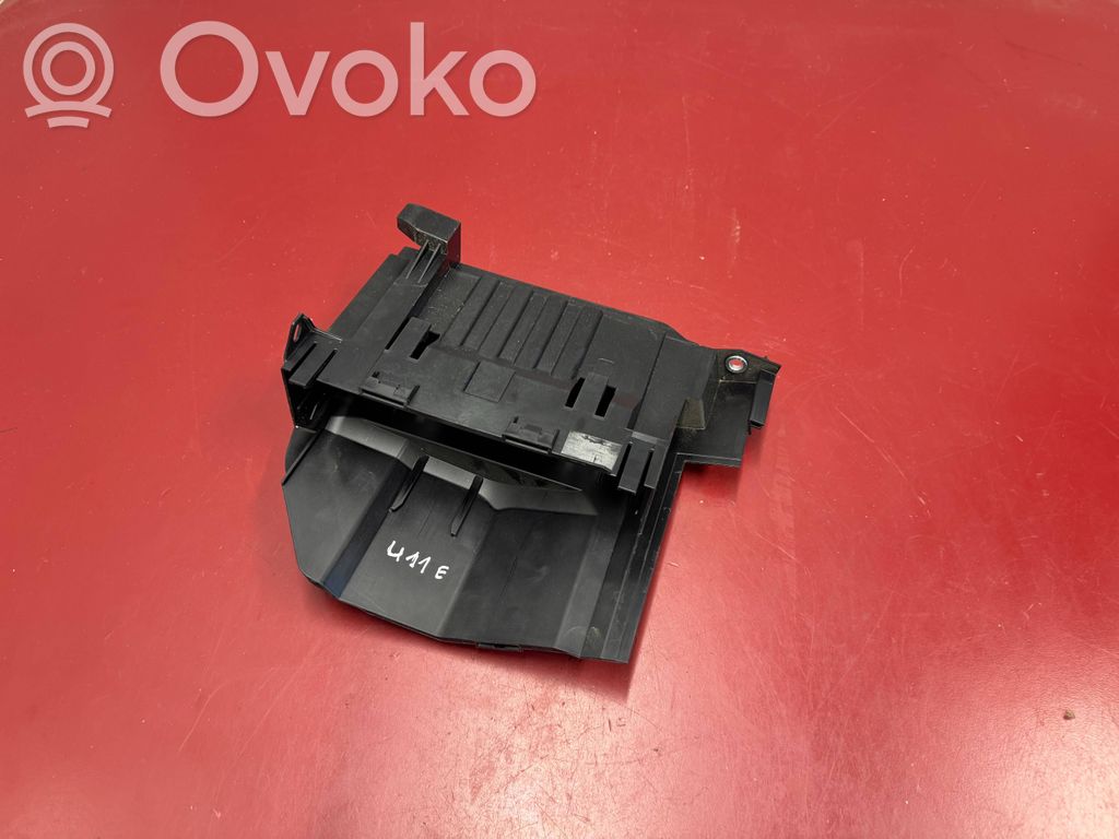 BMW X1 U11 Engine control unit box 