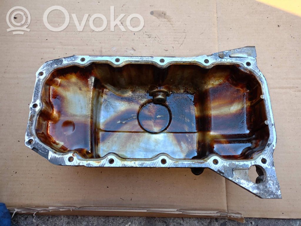 Volvo V50 Картер 