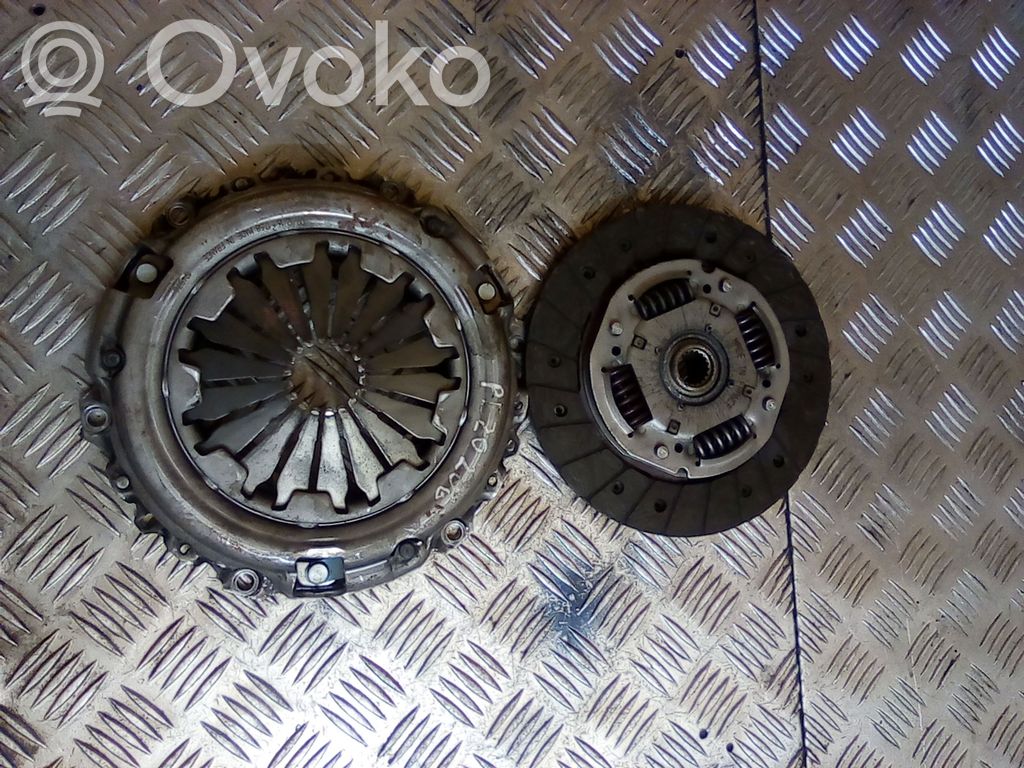 Peugeot 206 Sajūga komplekts 
