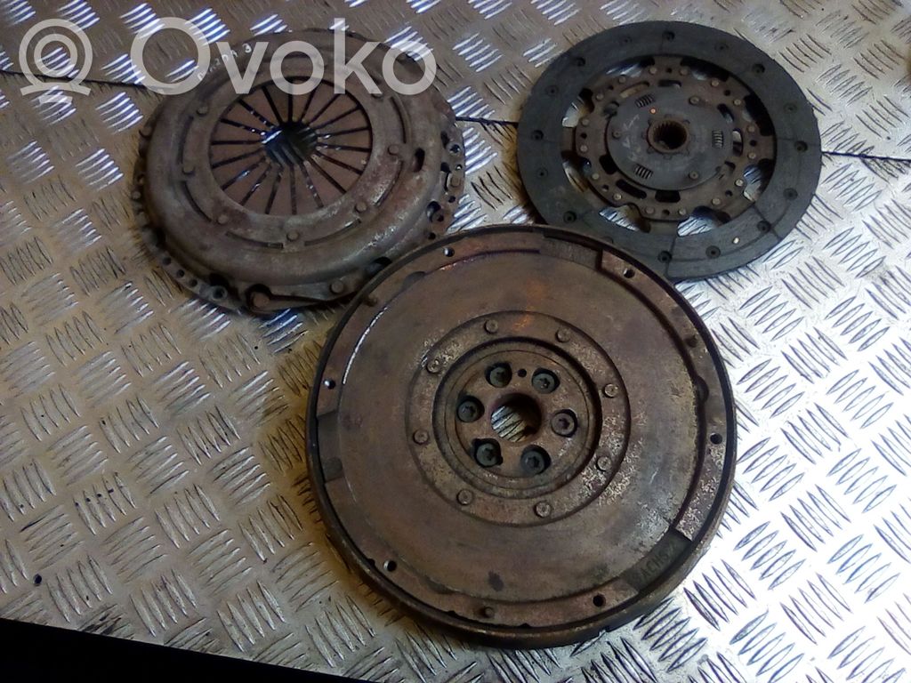 Mazda 3 I Sankabos komplektas 