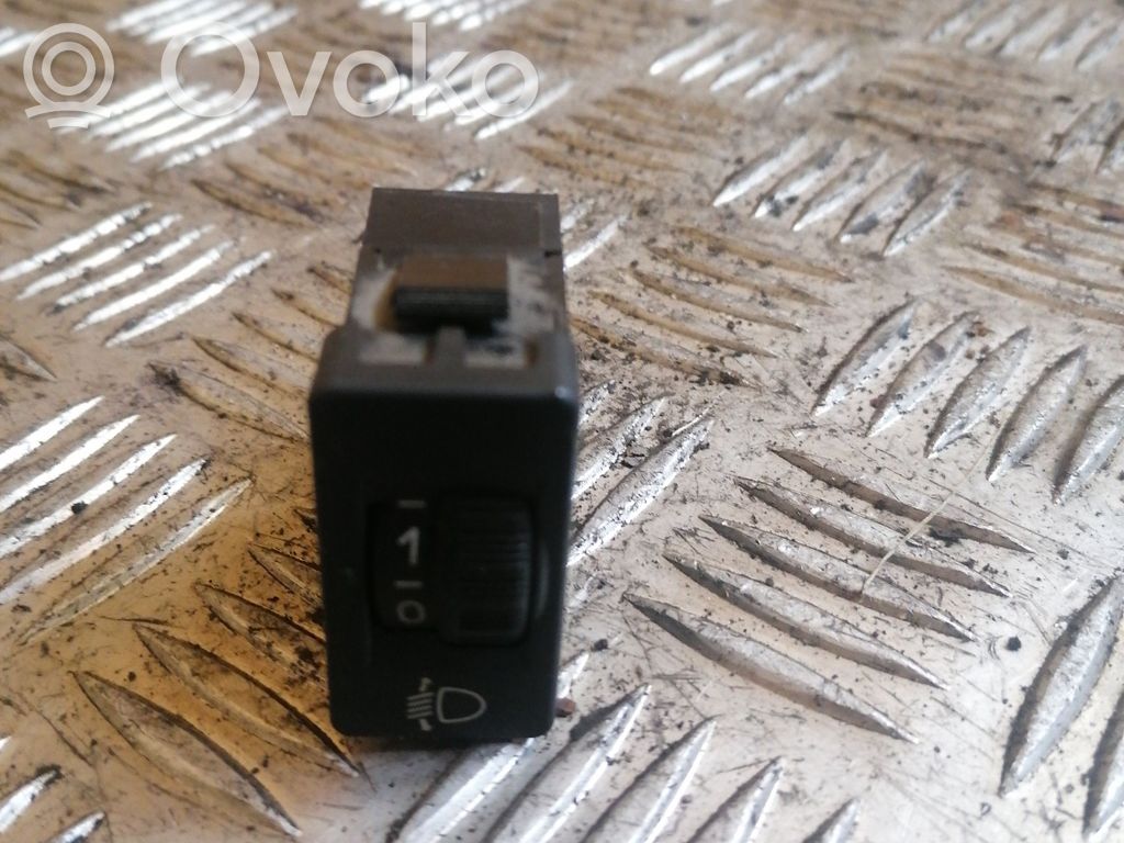 Headlight level height control switch