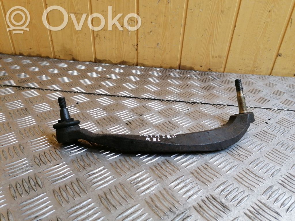 Nissan Primera Dakša 