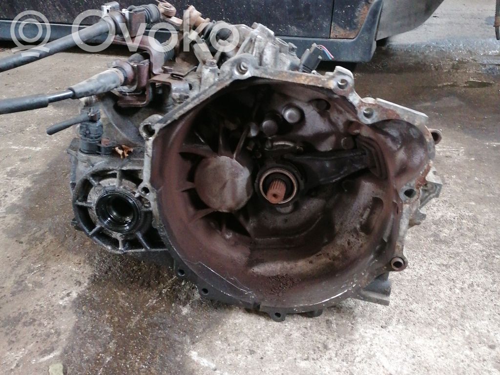 Mitsubishi Galant Manualna 5-biegowa skrzynia biegów 