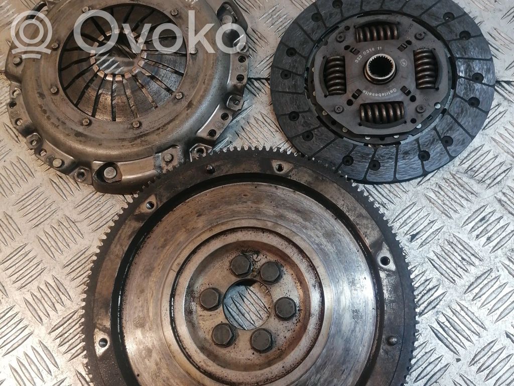 Skoda Fabia Mk2 (5J) Kit d'embrayage 
