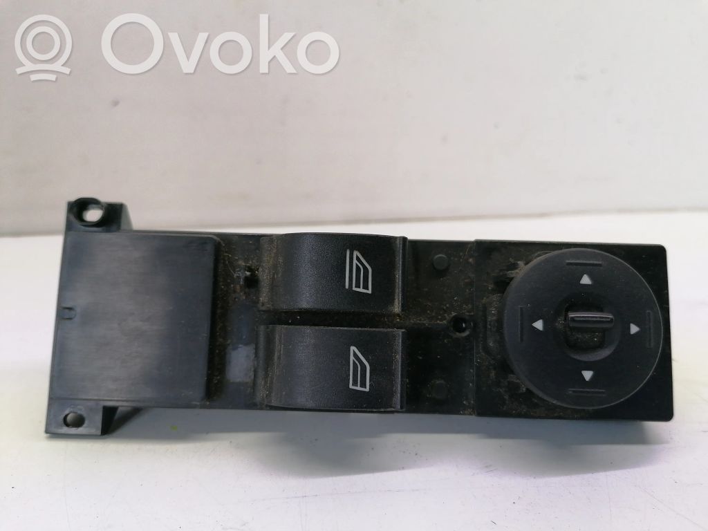 Ford Focus C-MAX Electric window control switch 