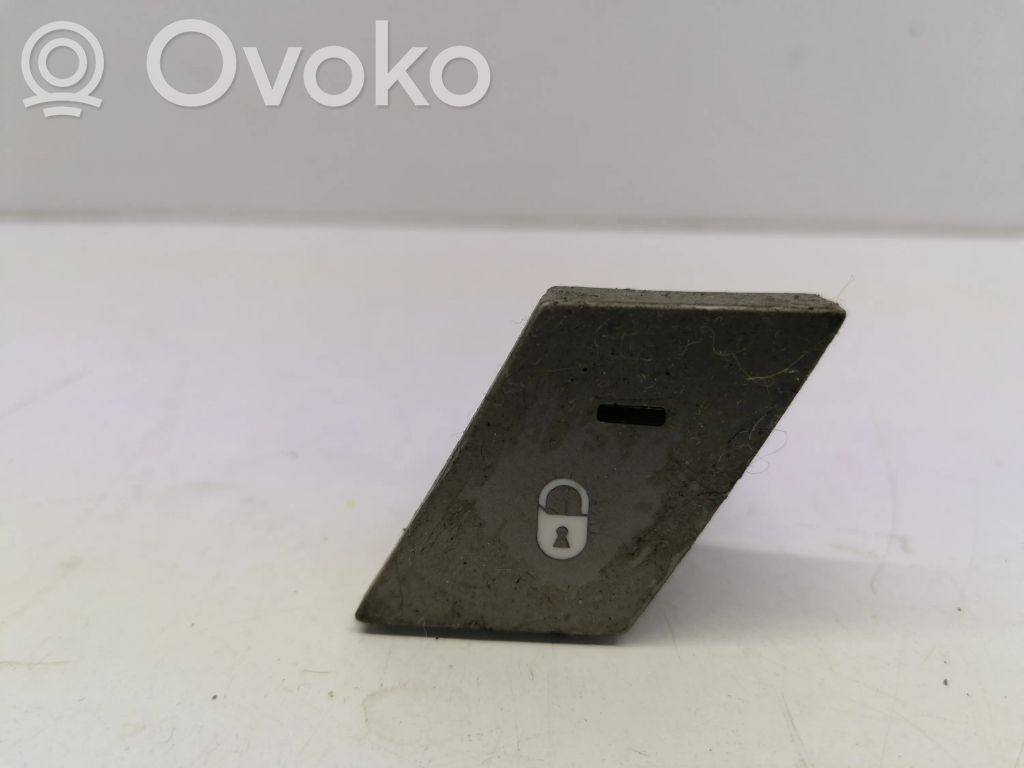 Citroen C4 I Picasso Central locking switch button 