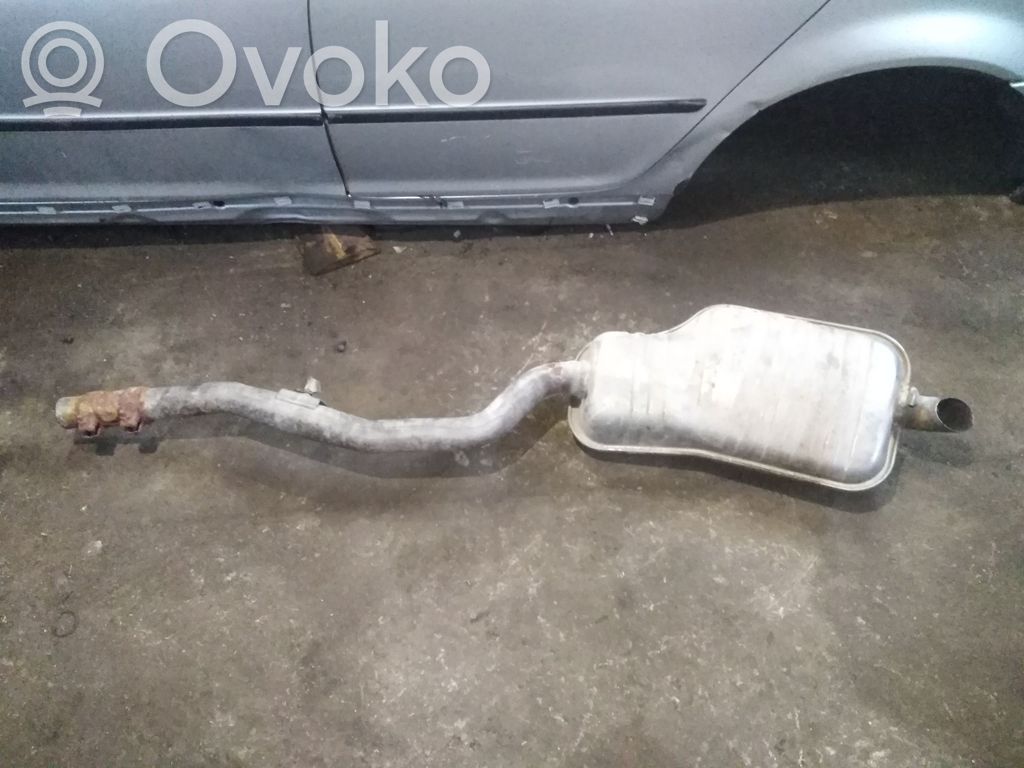 BMW 3 E46 Aizmugurējais izpūtēja bundulis 