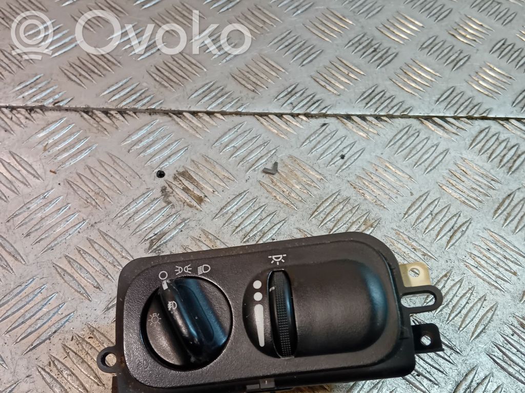 Dodge Intrepid Light switch 
