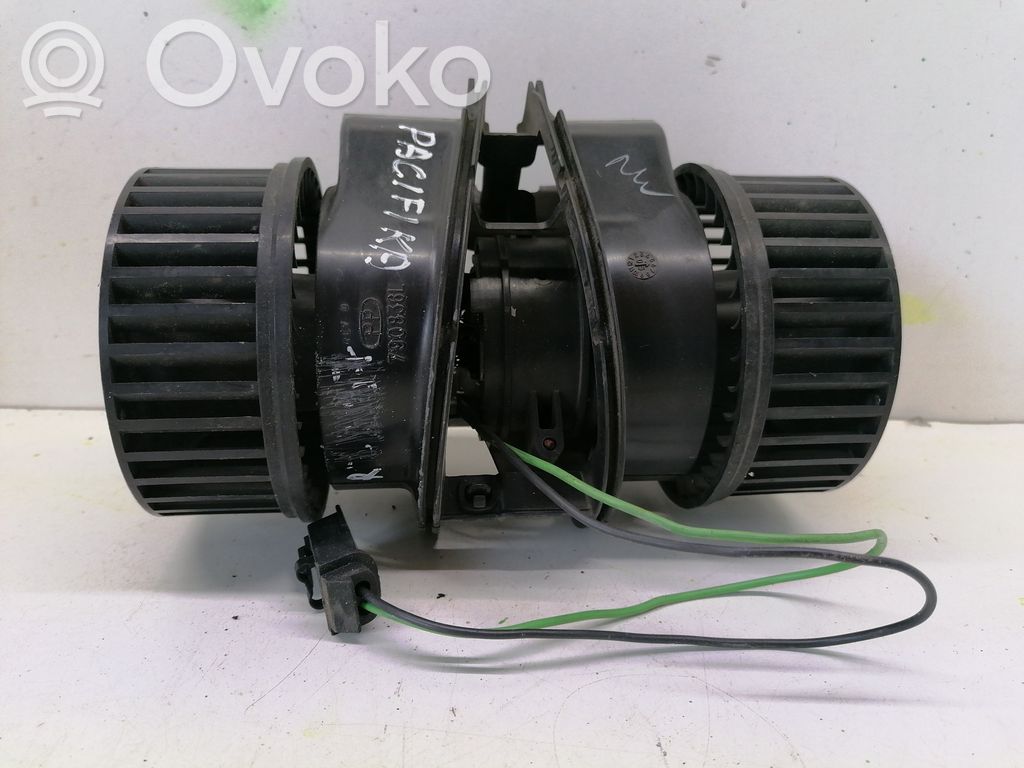 Chrysler Pacifica Mazā radiatora ventilators 