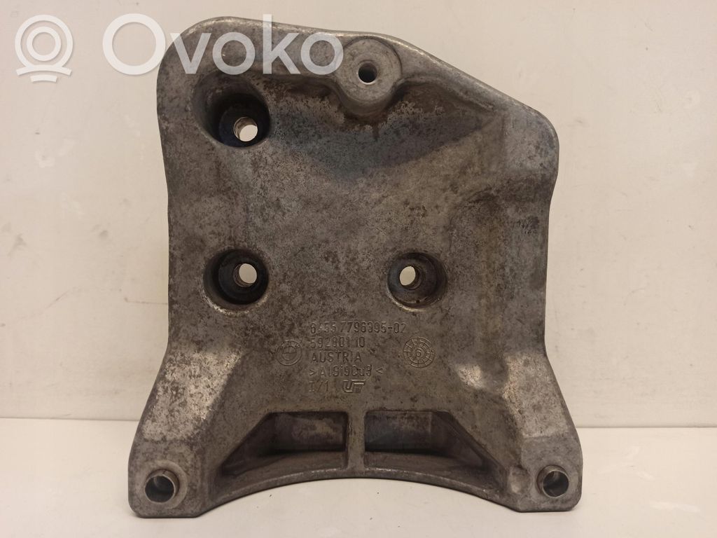 BMW 5 E60 E61 Support de compresseur de clim 