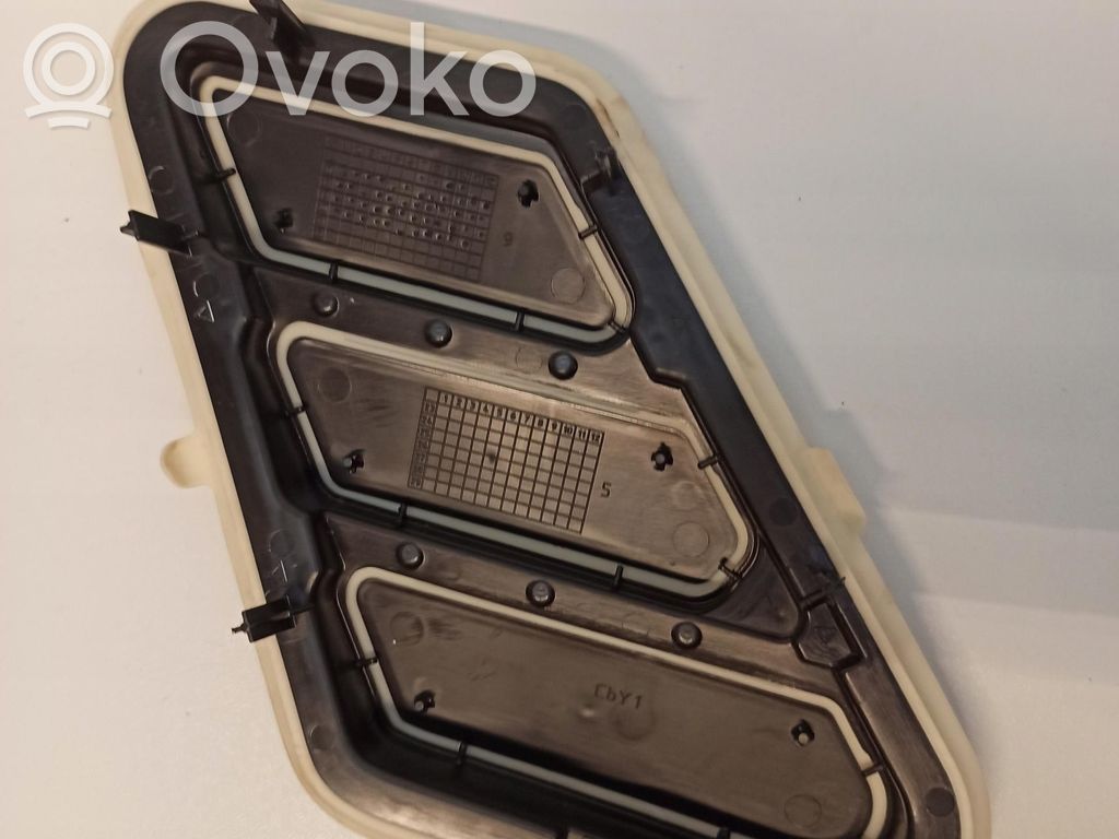 Citroen Berlingo Grilă ventilație/ramă laterală bord 